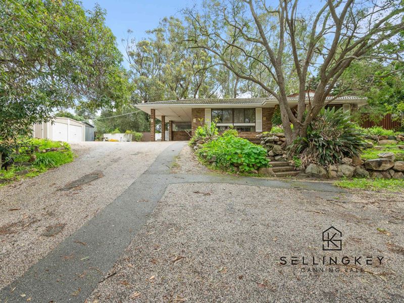 28 CANDELORO ROAD, Canning Vale