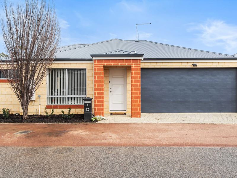 8 Yarran Street, Armadale WA 6112