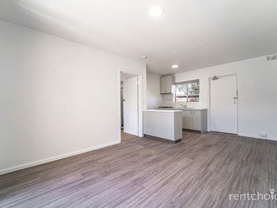 11/291 Harborne Street, Glendalough WA 6016