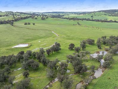 520 Bindoon Moora Rd, Bindoon WA 6502