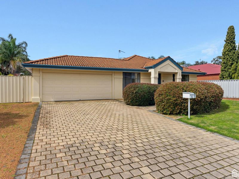 4 Bolger Gardens, Kelmscott WA 6111