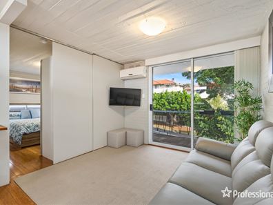 9/43 King George Street, Victoria Park WA 6100