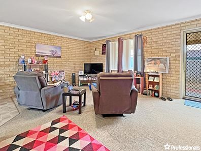 7/69 Railway Street, Bluff Point WA 6530