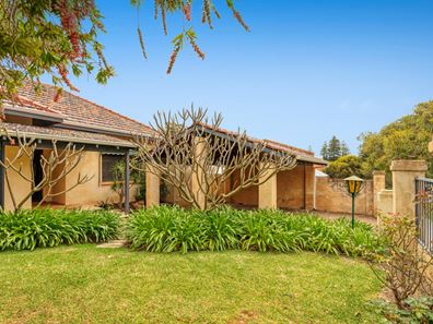 47 Kathleen Street, Cottesloe WA 6011