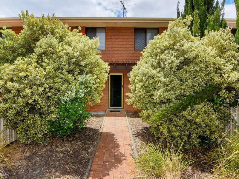 13/4 Braund Street, Bunbury WA 6230