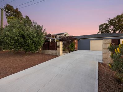 2 Gum Court, Yangebup WA 6164