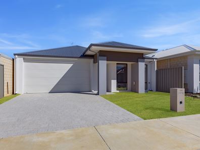 14 Hartog Way, Eglinton WA 6034