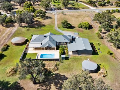 99 Cavanagh Close, Cardup WA 6122