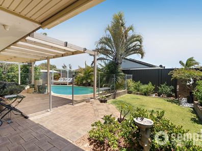 7 Browning Way, Lake Coogee WA 6166