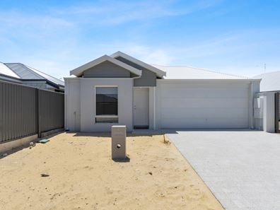 1 Boorabbin Drive, Baldivis WA 6171