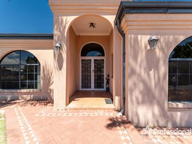 3 Kendal Lane, Ballajura WA 6066