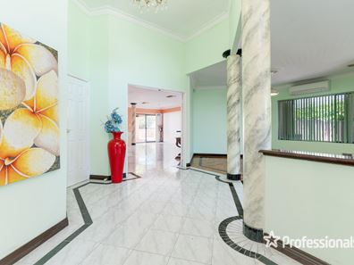 3 Kendal Lane, Ballajura WA 6066