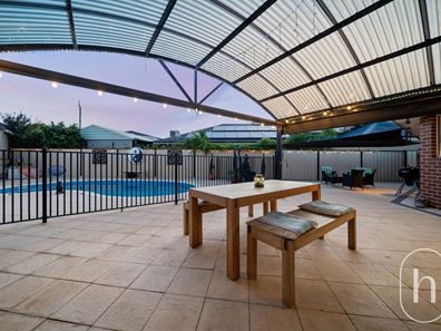 24 Clifford Loop, Darch WA 6065