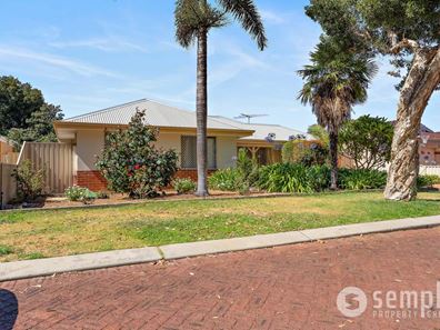 8 Ranson Lane, Atwell WA 6164