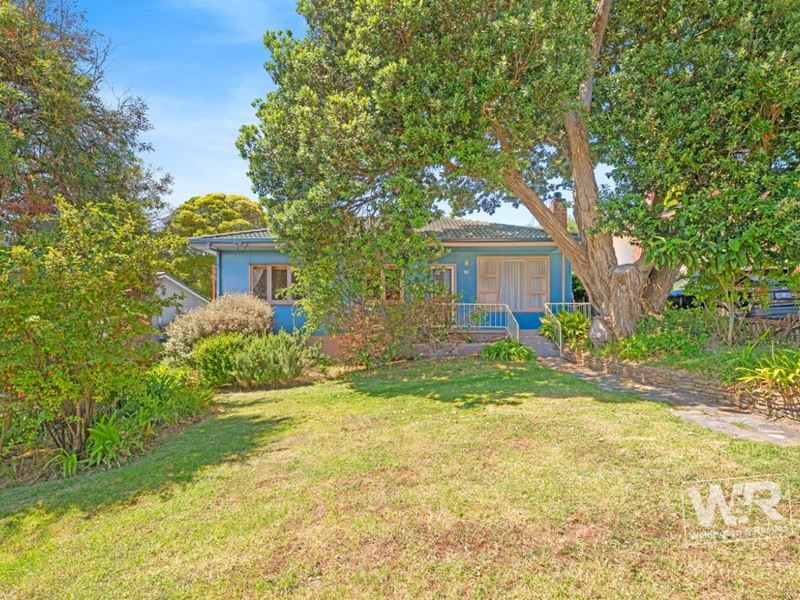 10 Halifax Street, Mount Melville