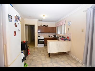 17 Birchington Street, Beckenham WA 6107