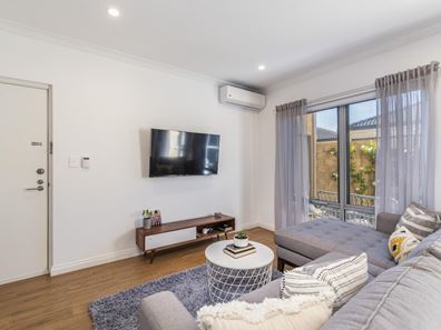 2/62 Dallington Crescent, Balga WA 6061