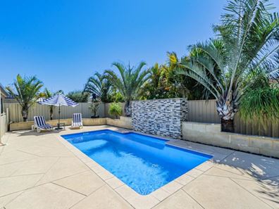 33 Barkley Loop, Canning Vale WA 6155