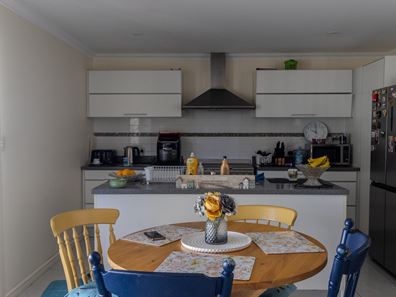 17b Cowan Way, Merredin WA 6415