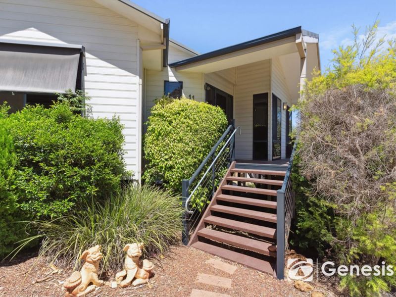 11 Innamincka Road, Greenmount WA 6056