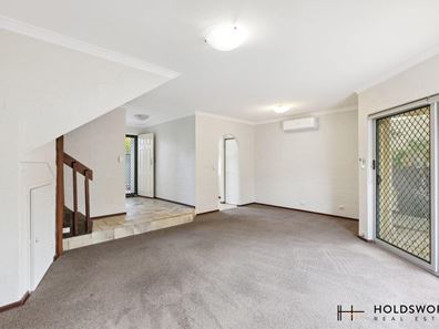 1/98 Moulden Avenue, Yokine WA 6060
