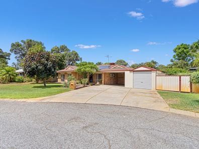 6 Quorn Close, Dudley Park WA 6210