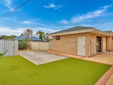 78 Moyup Way, South Yunderup WA 6208