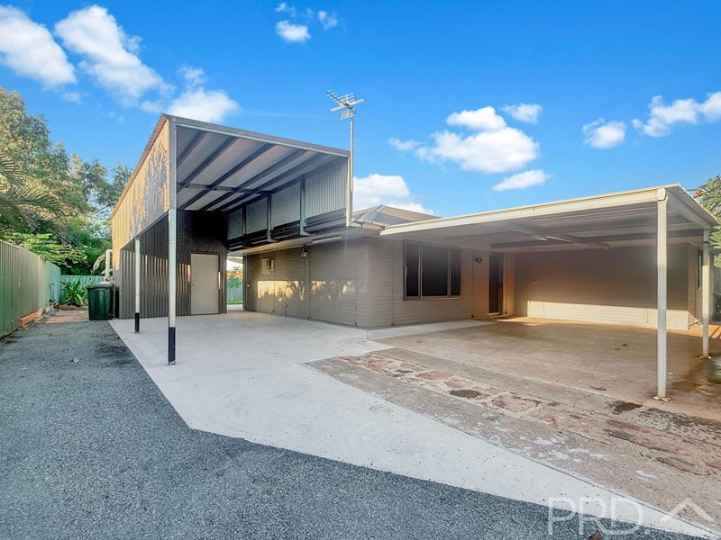 4 Tachikawa Court, Dampier WA 6713