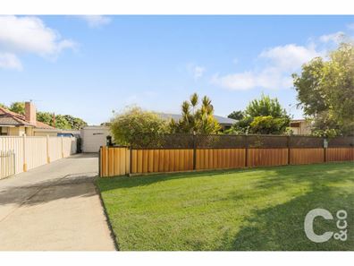16 Bolton Way, Orelia WA 6167