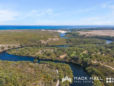 208 Goonmarra Road, Caraban WA 6041