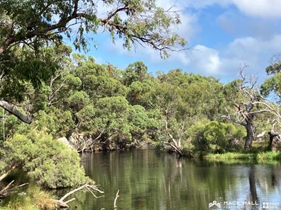 208 Goonmarra Road, Caraban WA 6041