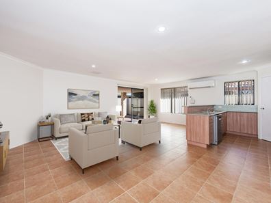 10A Springdale Boulevard, Secret Harbour WA 6173