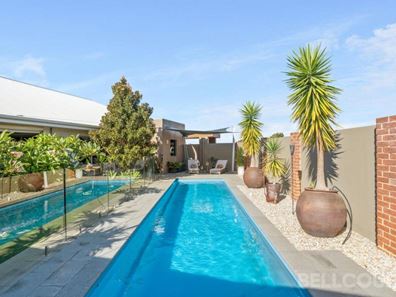 44 Cantrell Circuit, Landsdale WA 6065
