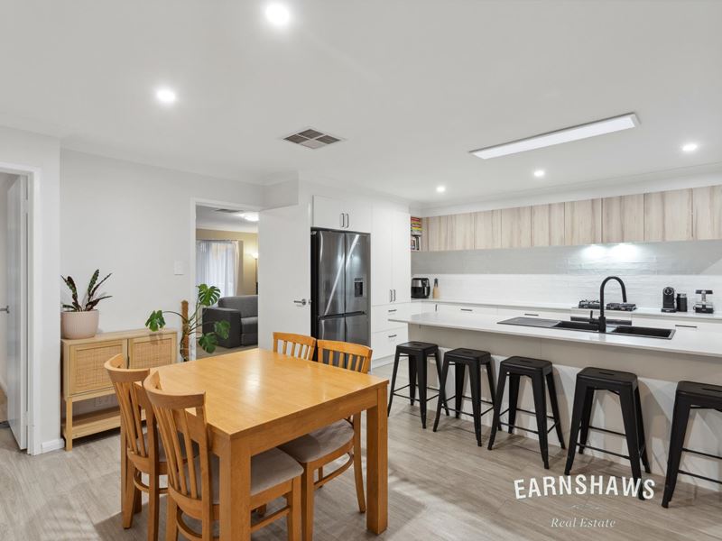 41 Reynolds Close, Swan View