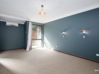 2 Reed Rise, Roleystone WA 6111