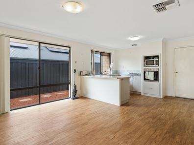 71 Keystone Loop, Secret Harbour WA 6173