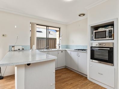 71 Keystone Loop, Secret Harbour WA 6173