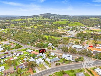84 Hassell Street, Mount Barker WA 6324