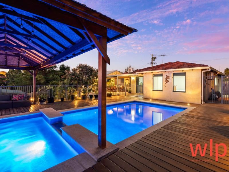 11 Lysander Drive, Heathridge