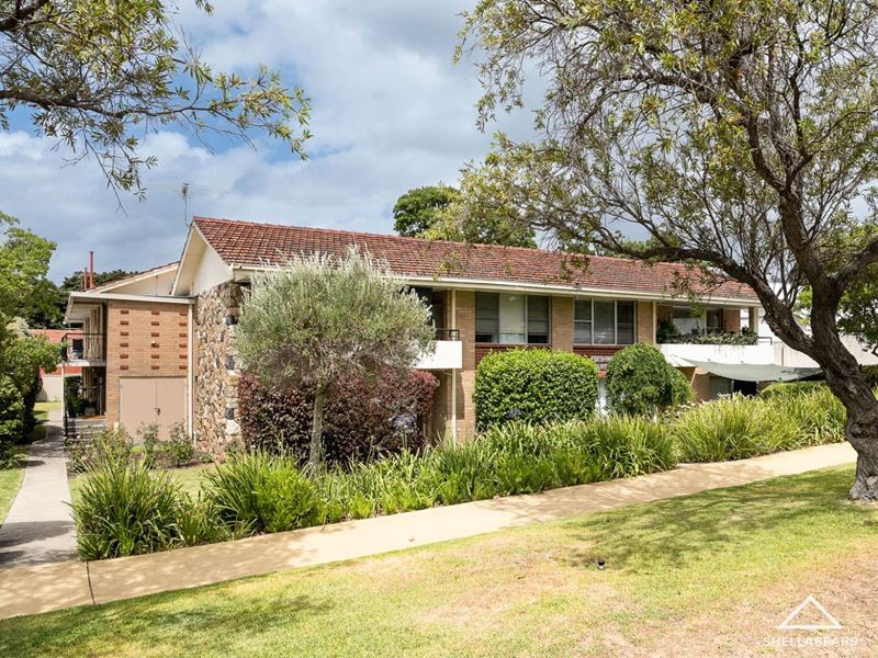2/24 Freshwater Parade, Claremont