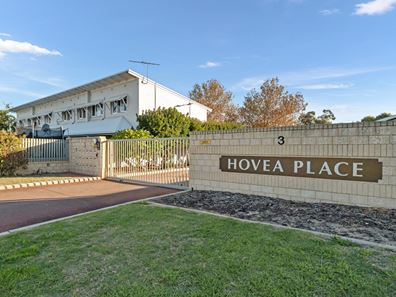 13/3 Derrington Crescent, Balga WA 6061