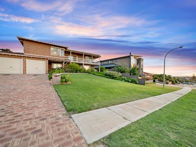 39 Marina Boulevard, Ocean Reef WA 6027