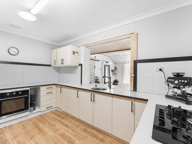 20 Calume Street, Hillman WA 6168