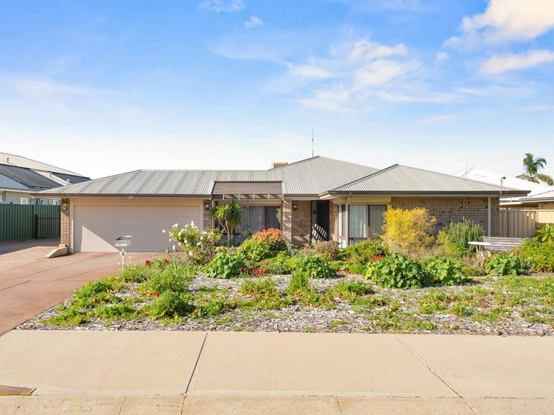 8 Stokes Street, Rockingham