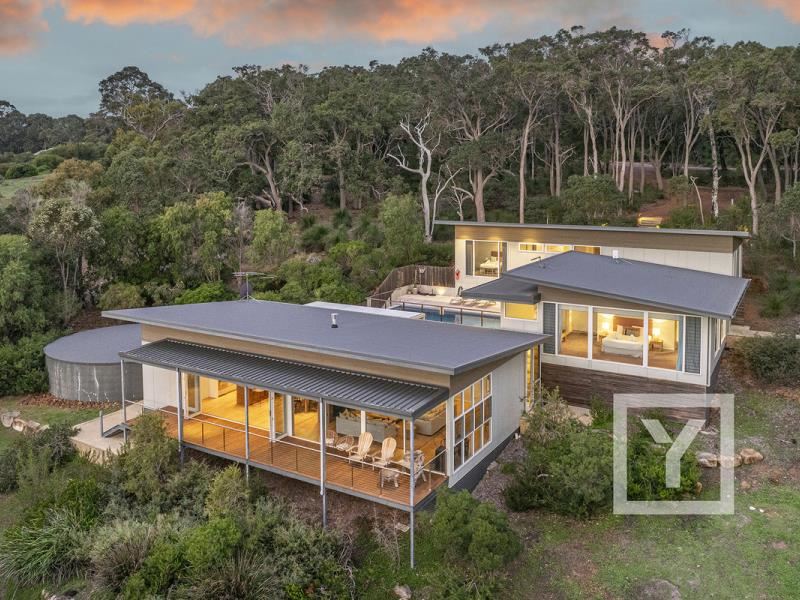 16 Dress Circle, Yallingup