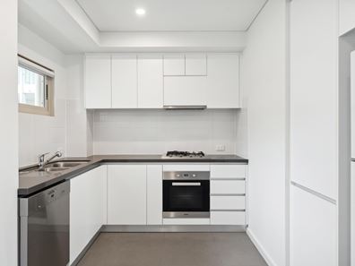 10/34 Marri Road, Duncraig WA 6023