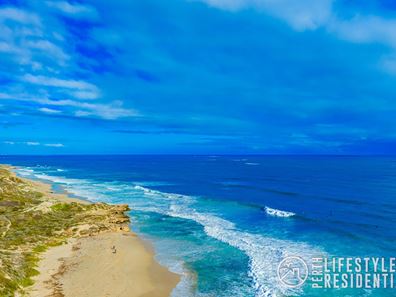 1/8 Vanilla Retreat, Two Rocks WA 6037