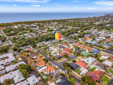 1 Karri Court, Broadwater WA 6280