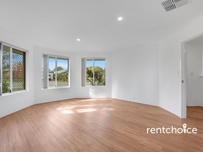 78 Templetonia Promenade, Halls Head WA 6210