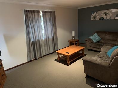 8 Pinner Place, Tarcoola Beach WA 6530
